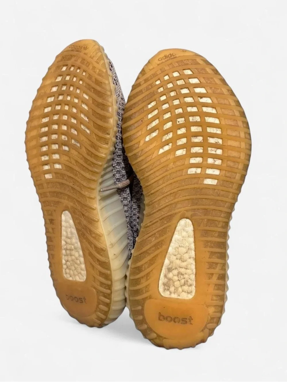 Yeezy Boost Men’s 9.5/Women 11 - like new